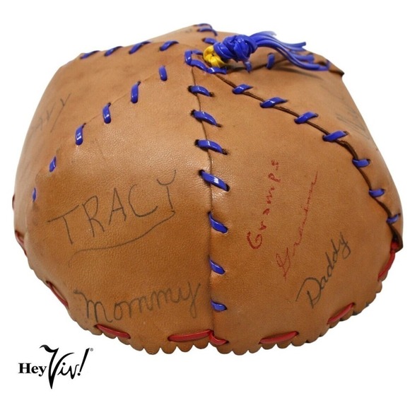 Vintage Child Size Brown Leather Beanie Cap w Family Friends Autographs -Hey Viv - Picture 2 of 7